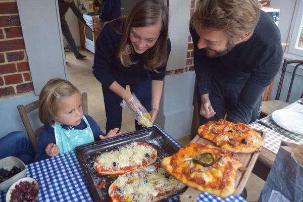 Atelier pizza avec la famille